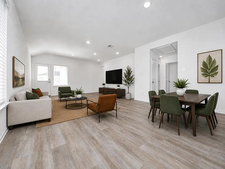 31426 Harp Ridge Dr — Photo 17