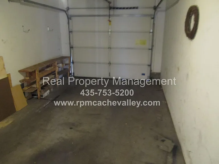 21 Somerset Pl — Photo 8