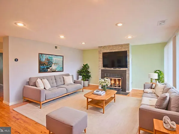 7103 Donnell Pl #D, District Heights, MD 20747