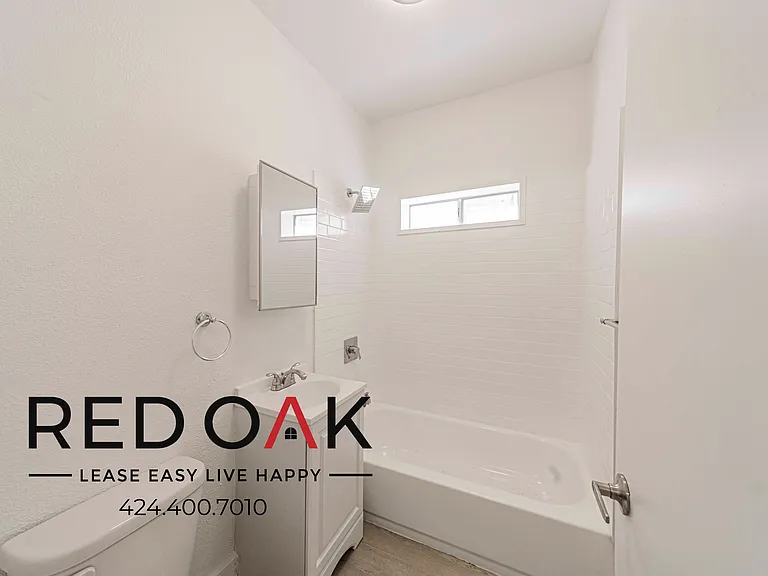 816- 822 S Park View St — Photo 17