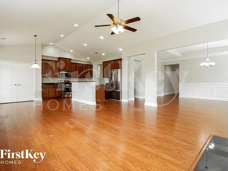 129 Lindera Preserve Blvd — Photo 3