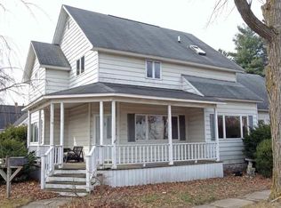 200 S Line St, Chesaning, MI 48616