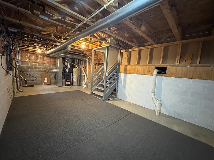 8577 Clover Glade Dr — Photo 22