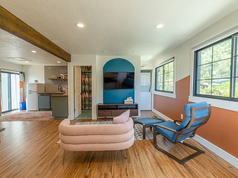 8784 S Russell Park Rd — Photo 15