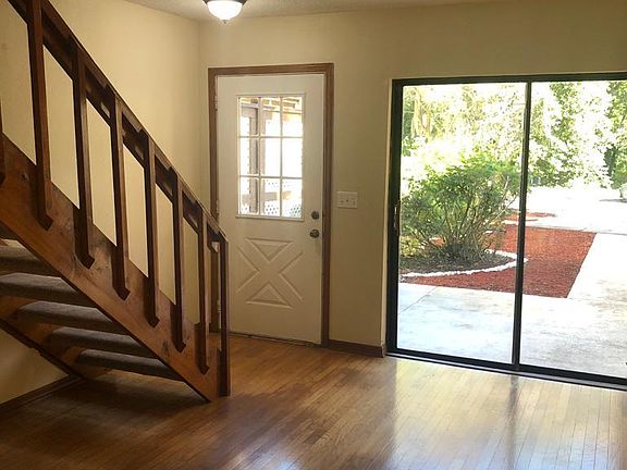 4th image of 4120 Woodlark Dr