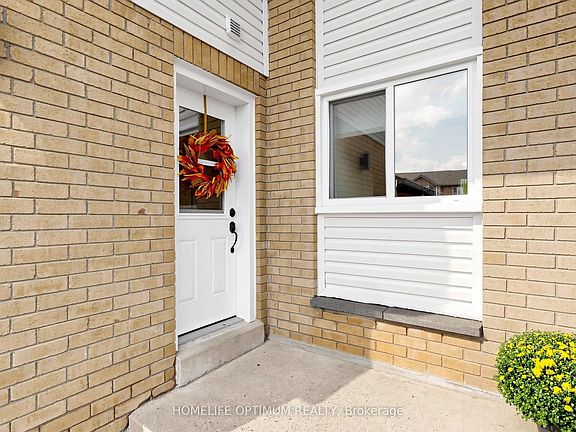 3rd image of 1258 Coleman Ct