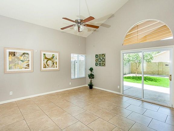 Tons of Natural Lighting