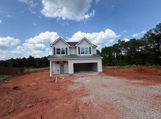 872 McDonald Dr, Opelika, AL 36801