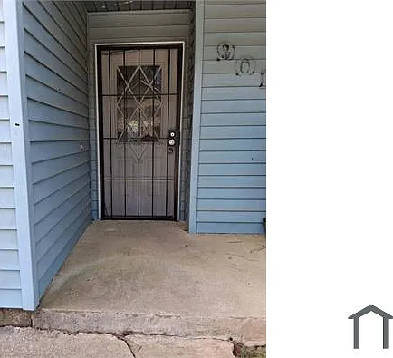 901 Pine Tree Trl — Photo 12