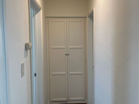 5th image of 3205-11 Madison Ave #3211D