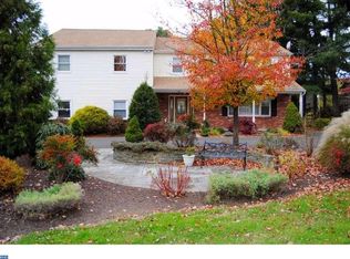 110 Cherry Ln, Doylestown, PA 18901