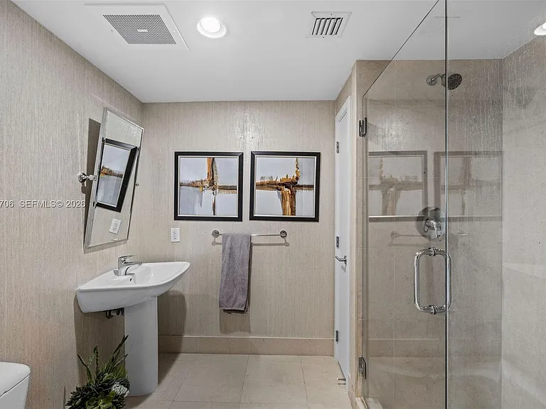 6899 Collins Ave #2708 — Photo 34