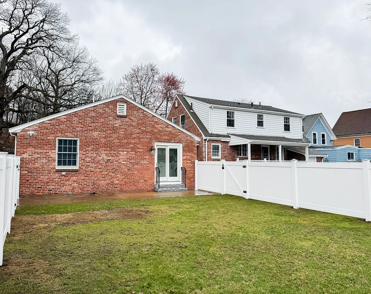 Building Photo - 40 Walter St #A