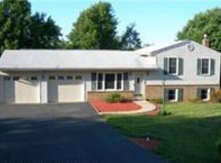 13988 W Annapolis Ct, Mount Airy, MD 21771