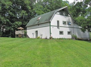 203 State Rte #124, Hockingport, OH 45739