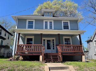 120 N 17th St, Lexington, MO 64067