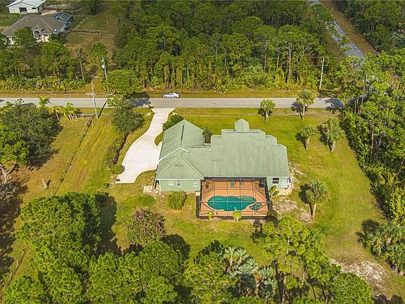 5th image of 2295 Cypress Lake Dr