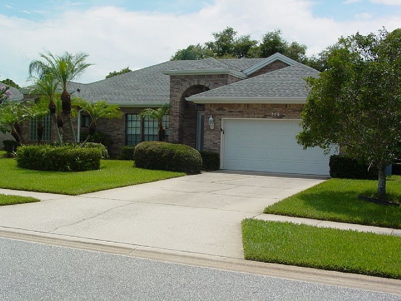 1st image of 758 Sandy Hill Cir