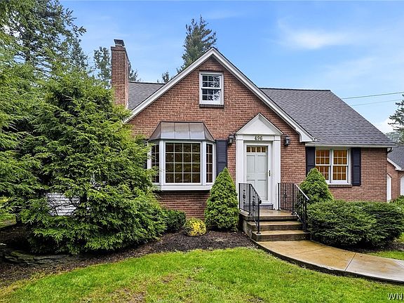 2nd image of 496 Heim Rd
