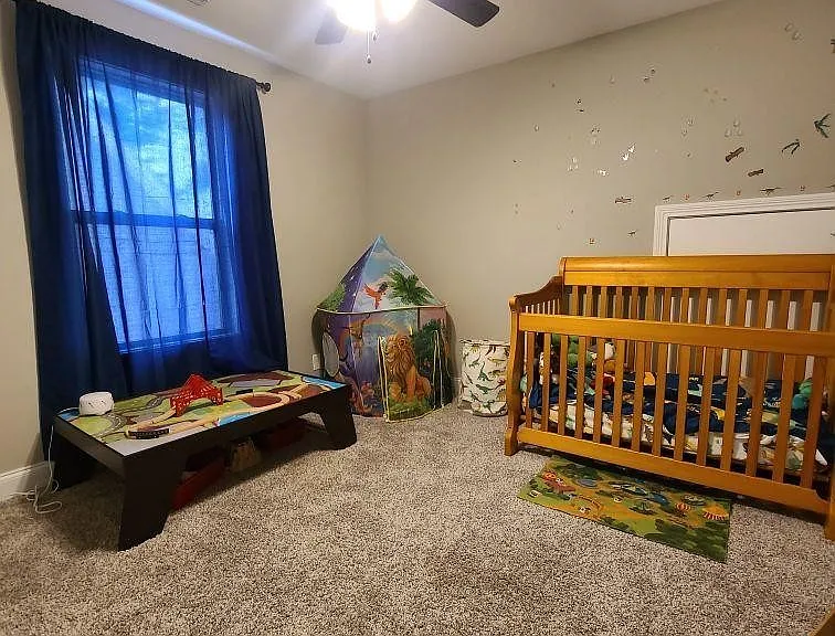 1308 Sussex Dr — Photo 12