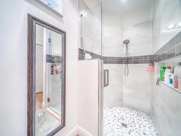 2106 Wingate Bnd — Photo 17