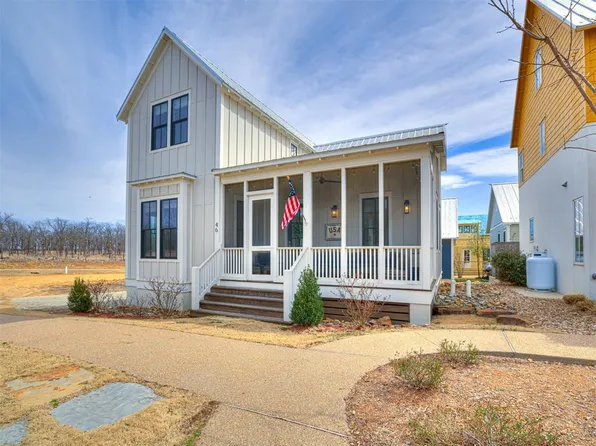 46 Center Ln S, Eufaula, OK 74432