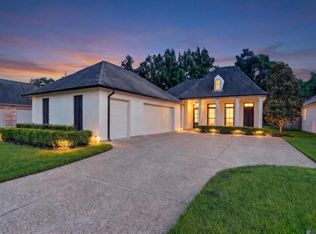 37349 Whispering Hollow Ave, Prairieville, LA 70769