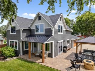 725 N River Rd, Buffalo City, WI 54622