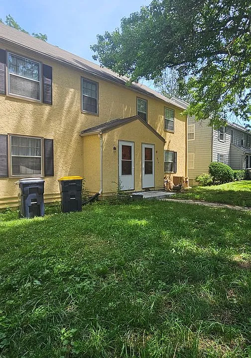 612-614 E 63rd Trfy