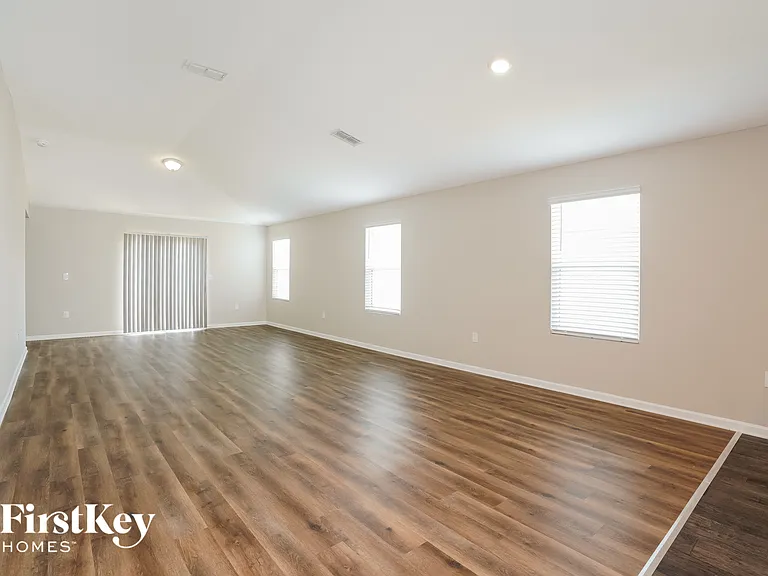 10056 Sitting Fox Dr — Photo 3