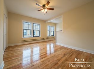 2844 N Orchard St APT 38, Chicago, IL 60657