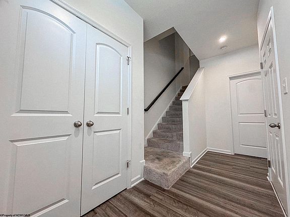 2nd image of 220 Queensbury Ct