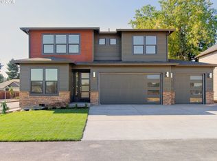 10700 NE 96th Ct, Vancouver, WA 98662
