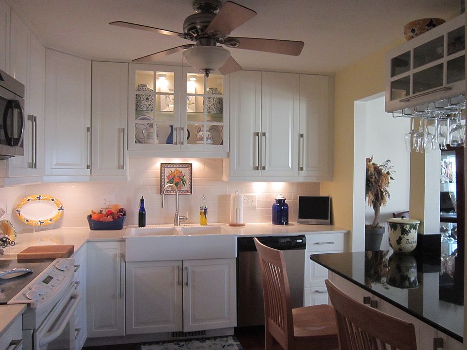 New granite kitchen