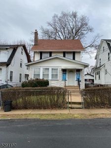 24 Lenox St, Newark, NJ, 07106