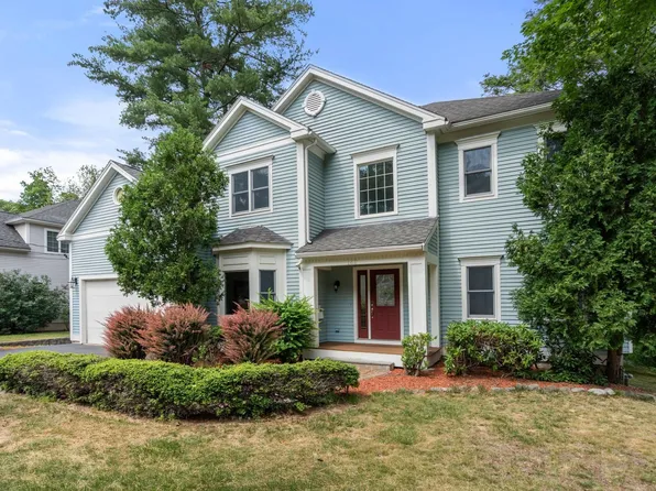 142 Hartman Rd, Newton, MA 02459