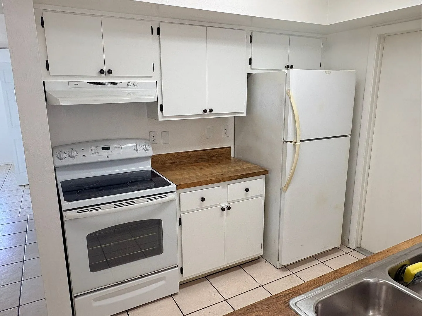 3/2 Duplex for Rent in Cape Coral — Photo 2