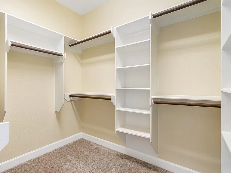 328 Country Crossing Cir — Photo 19