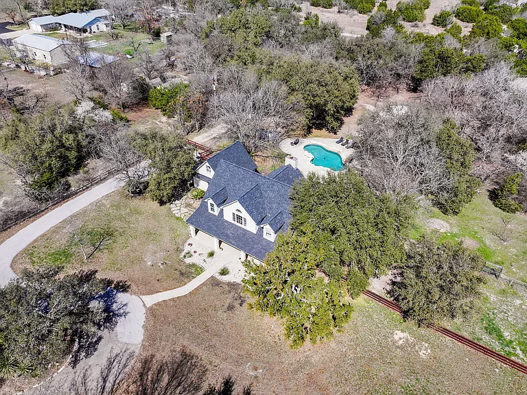 1060L Great Oaks — Photo 78