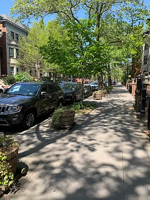 Rented by Owner | media 21