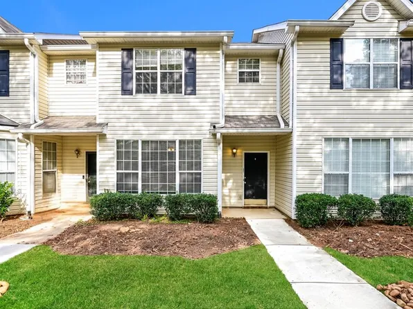 373 Smokewood Way, Newnan, GA 30263