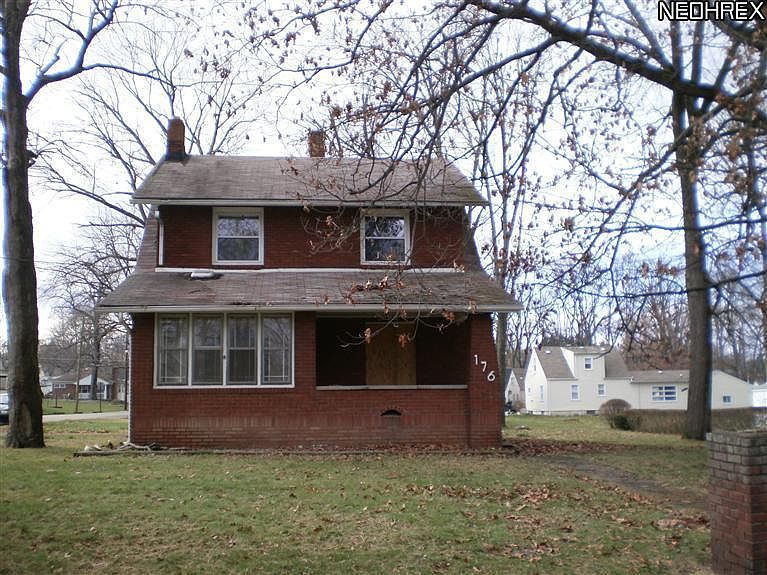 1st image of 176 Rosemont Ave
