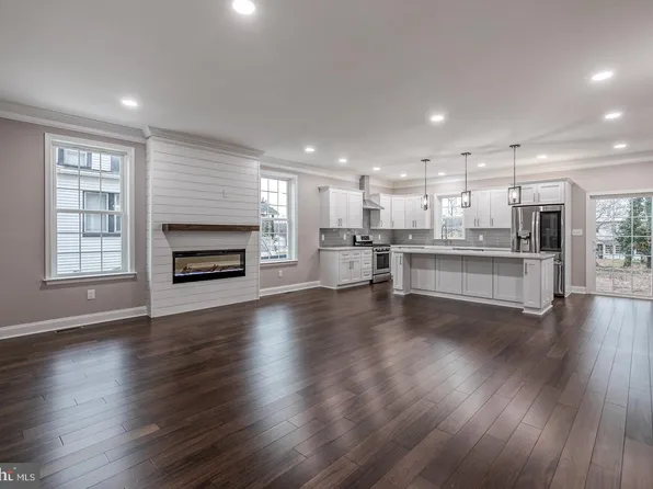 319 Ann St, Phoenixville, PA 19460