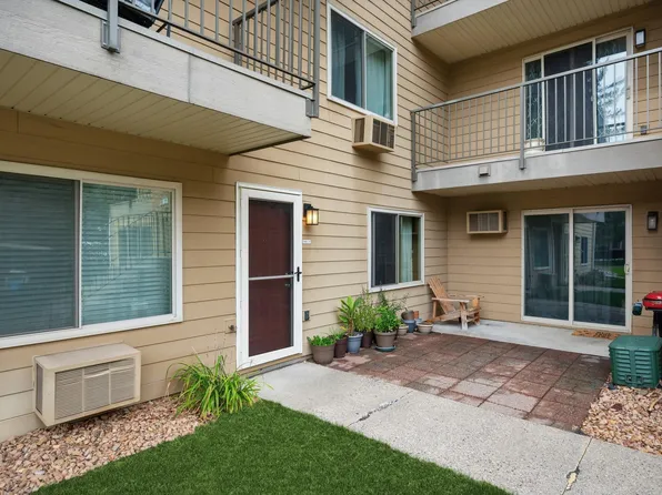 2060 Ridge Dr APT 11, Saint Louis Park, MN 55416