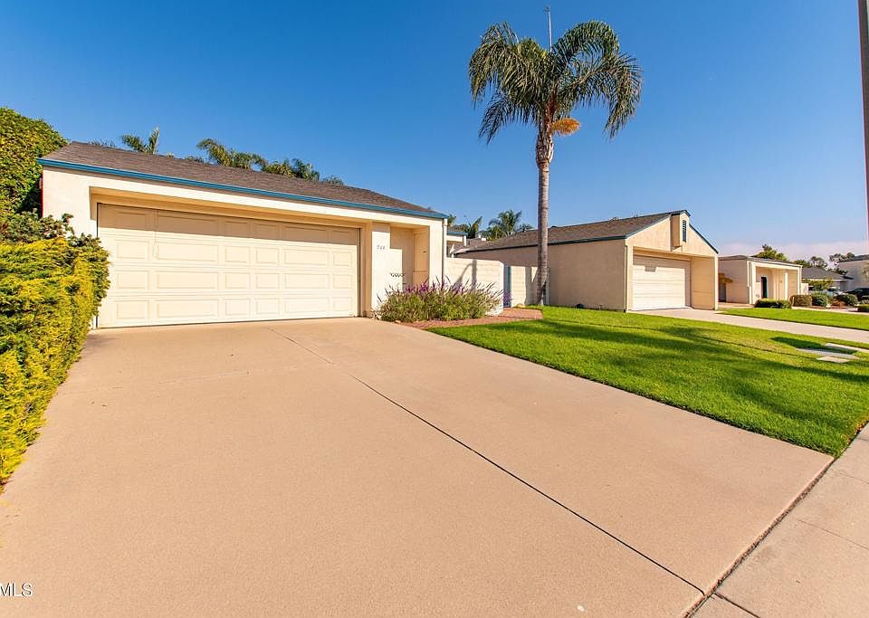 1st image of 742 Opal Ave