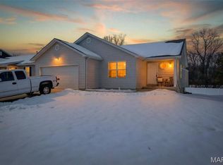 1011 Watering Stone Ct, Pevely, MO 63070