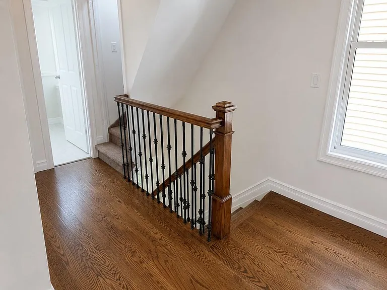 39 Rathbun Ave — Photo 9