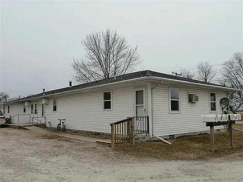 304 S 2nd St Photo 1