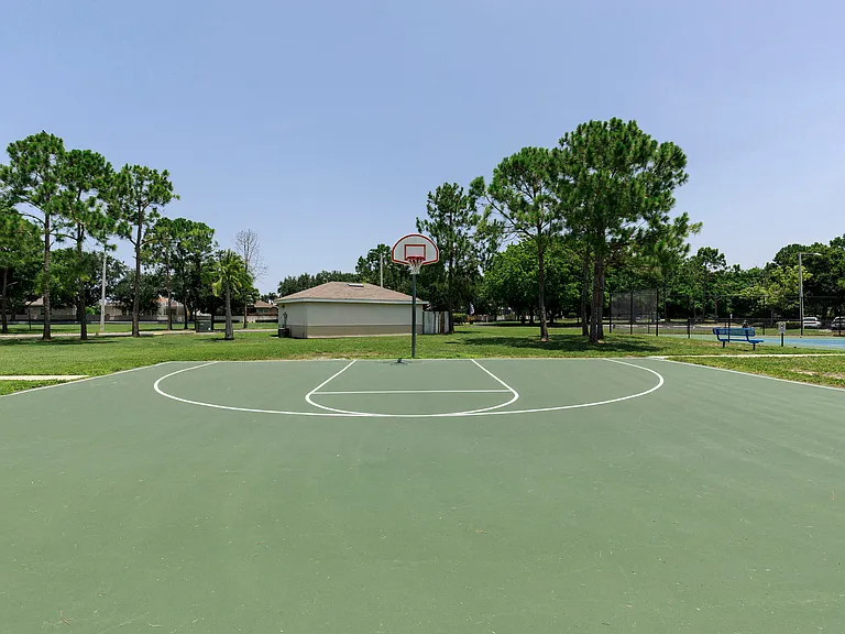 Centre Court Apartment Homes — Photo 13