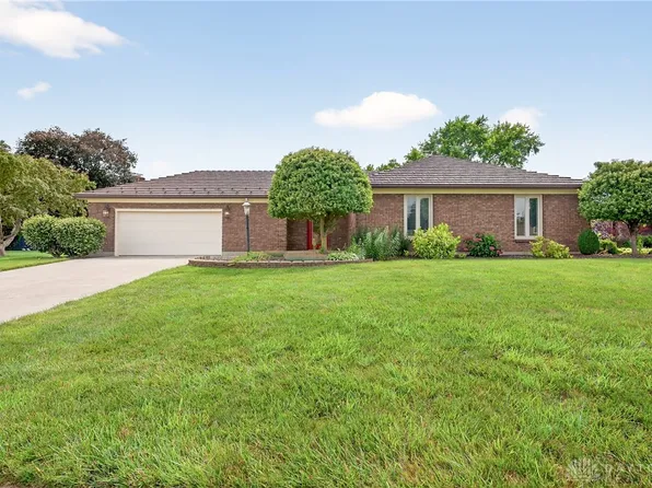 1909 Beckert Dr, Piqua, OH 45356